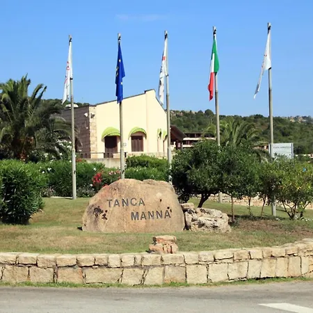 아파트 In Di Arzachena, Sardinia 카니지오네