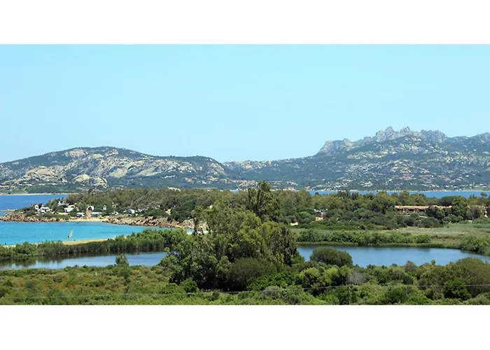 In Di Arzachena, Sardinia Apartman *